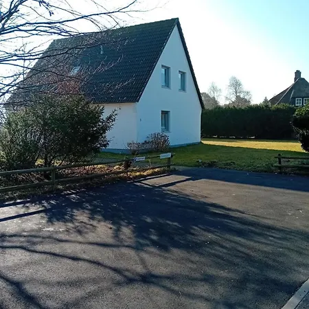 Sandhuegel-5-eg Apartman Nebel